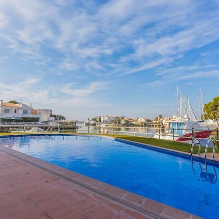 Piso De 2 Habitaciones, 3 Piscinas Y Cerca Del Mar Roses Eksteriør bilde
